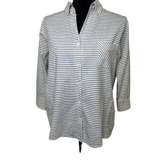 Lili’s Closet | Striped Button Down Blue & White Shirt | 100% Cotton | Sz M - Picture 1 of 8
